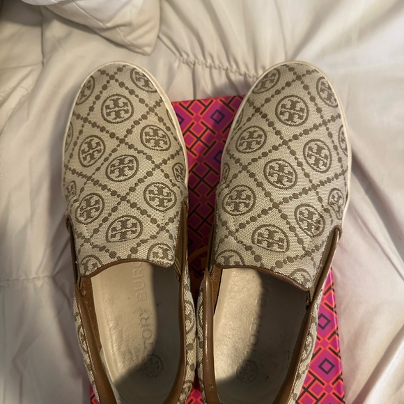 Tory Burch T Monogram Slip-On Sneaker - Brown - Picture 4 of 5